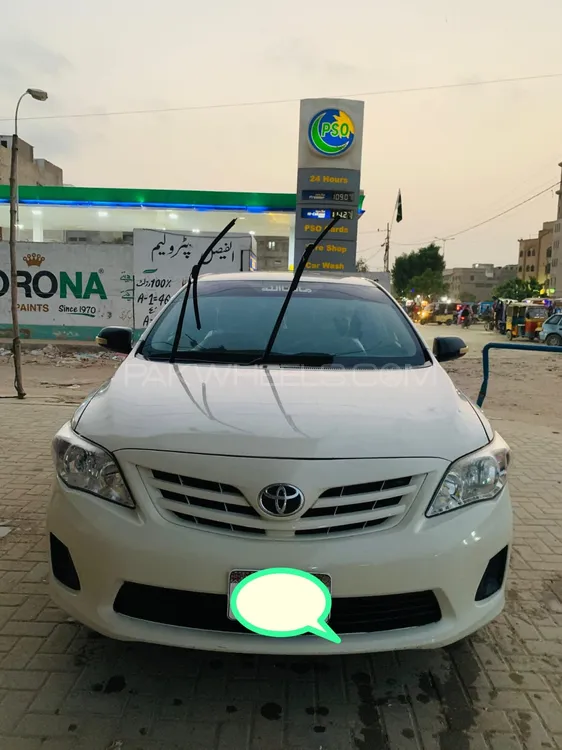 Toyota Corolla 2013 for Sale in Karachi Image-1