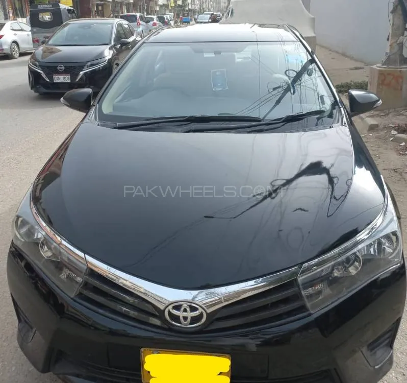Toyota Corolla 2015 for Sale in Karachi Image-1
