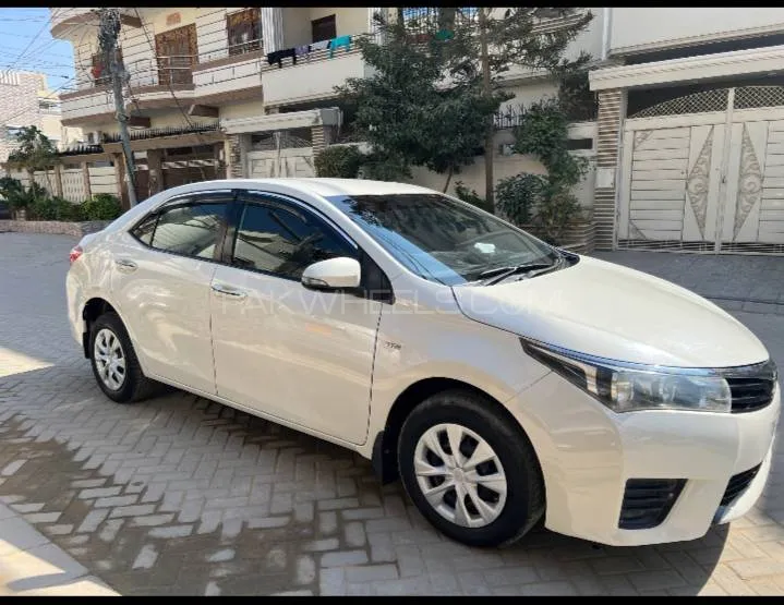 Toyota Corolla 2017 for Sale in Khairpur Image-1