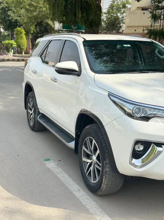 Toyota Fortuner 2018 for Sale in Gujranwala Image-1