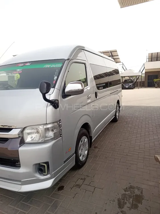 Toyota Hiace 2012 for Sale in Farooqabad Image-1