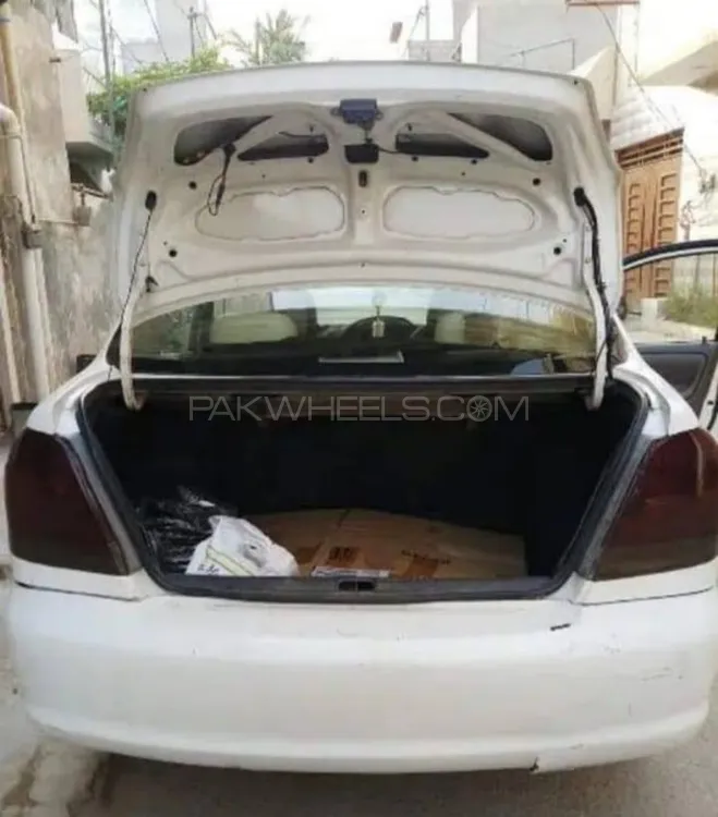 Toyota Platz 2005 for Sale in Hyderabad Image-1