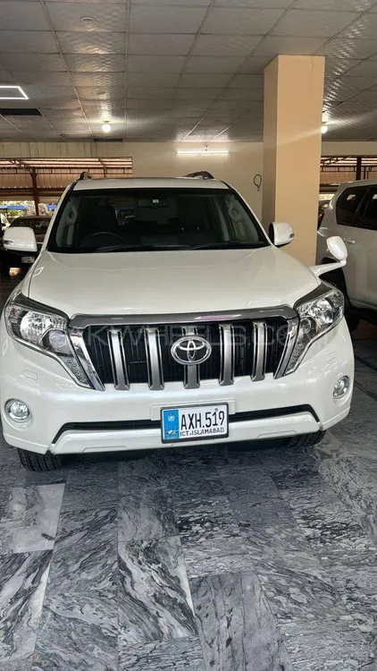 Toyota Prado 2016 for Sale in Lala musa Image-1