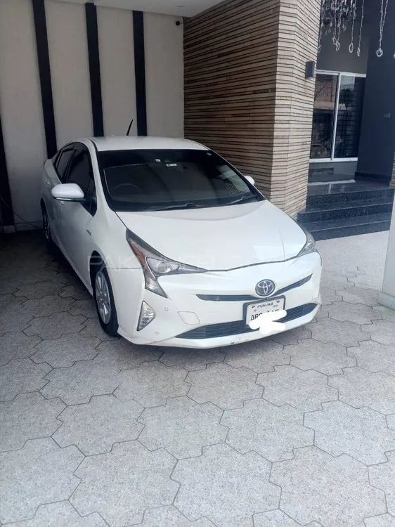 ٹویوٹا پریوس 2017 for Sale in گجرانوالہ Image-1