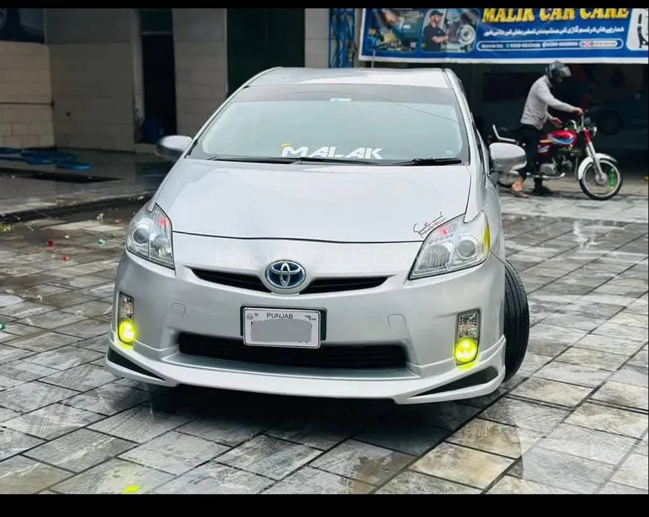 Toyota Prius 2014 for Sale in Peshawar Image-1