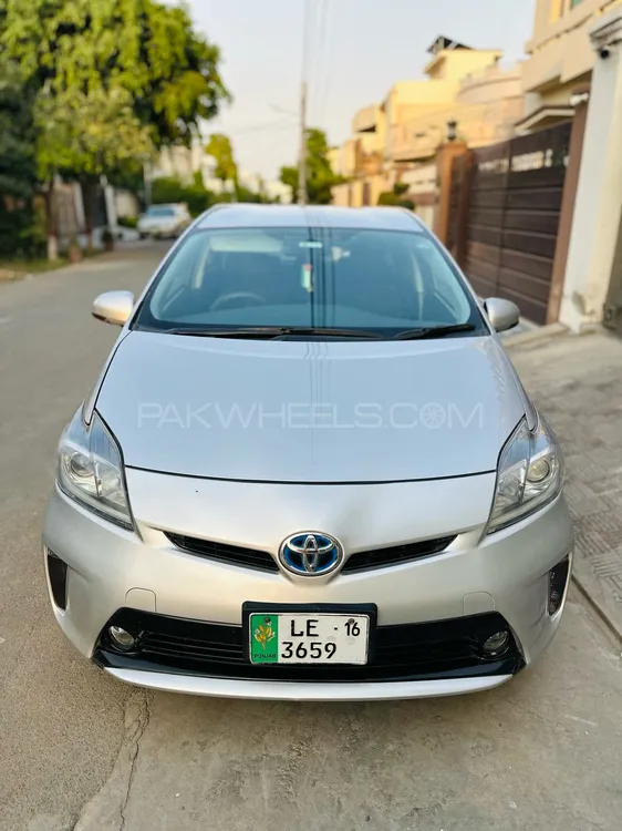 Toyota Prius 2012 for Sale in Gujranwala Image-1