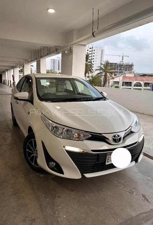 Toyota Yaris Sedan 2021 for Sale in Karachi Image-1