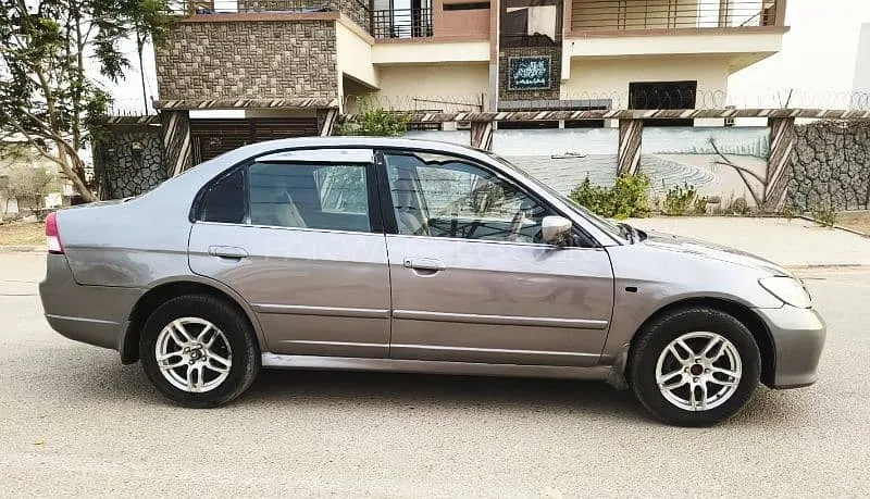 Honda Civic 2004 for Sale in Karachi Image-1