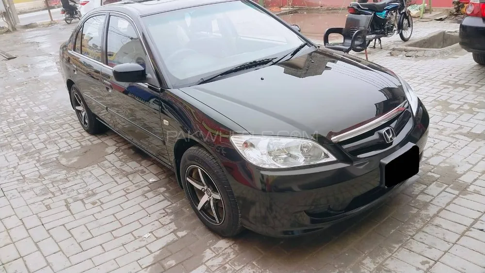 Honda Civic 2005 for Sale in Sambrial Image-1