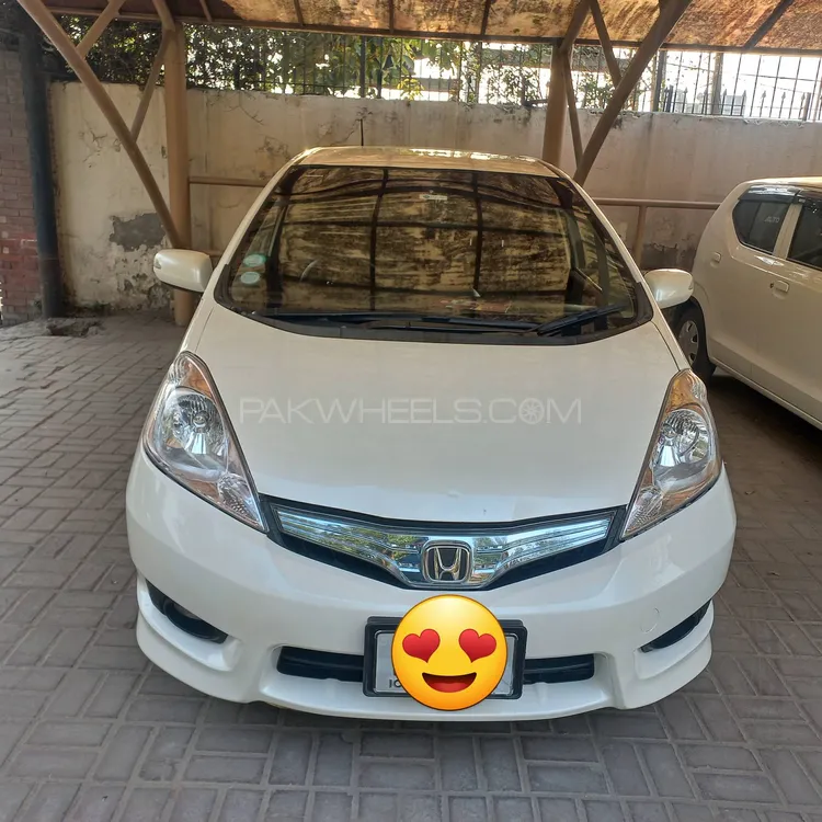Honda Fit 2012 for Sale in Lahore Image-1