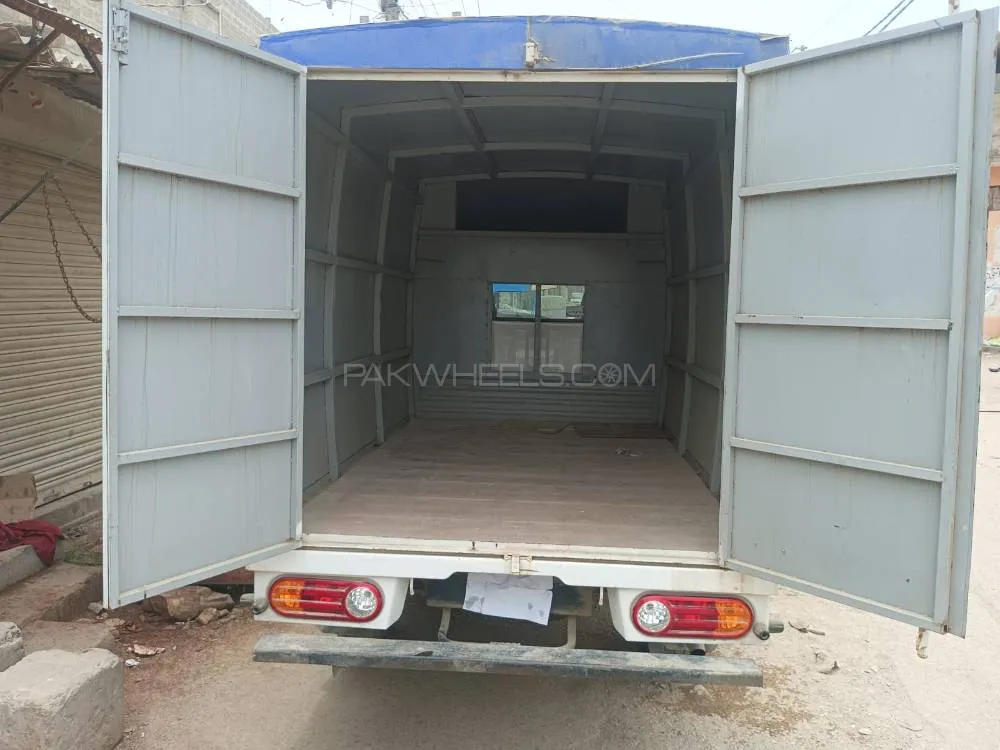 Hyundai H-100 2023 for Sale in Karachi Image-1
