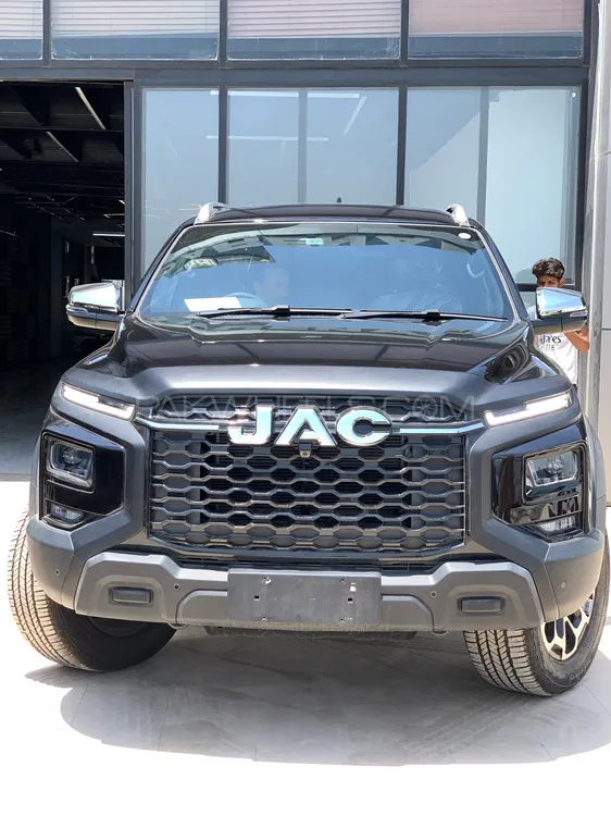 JAC T9 2025 for Sale in Islamabad Image-1
