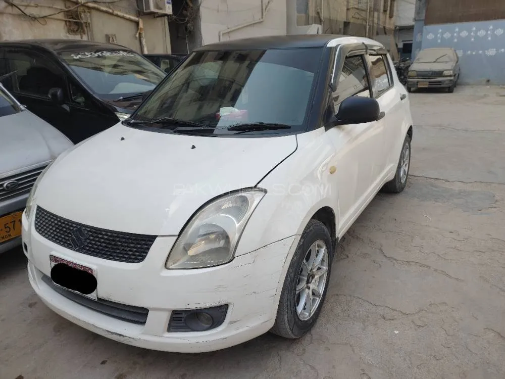 Suzuki Swift 2011 for Sale in Karachi Image-1