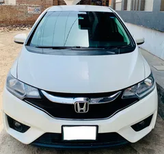 Honda Fit 1.5 Hybrid S Package 2016 for Sale