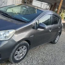Toyota Aqua S 2012 for Sale