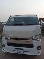 Toyota Hiace 2013 for Sale
