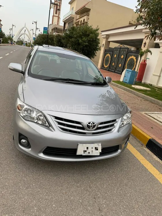 Toyota Corolla 2012 for Sale in Islamabad Image-1