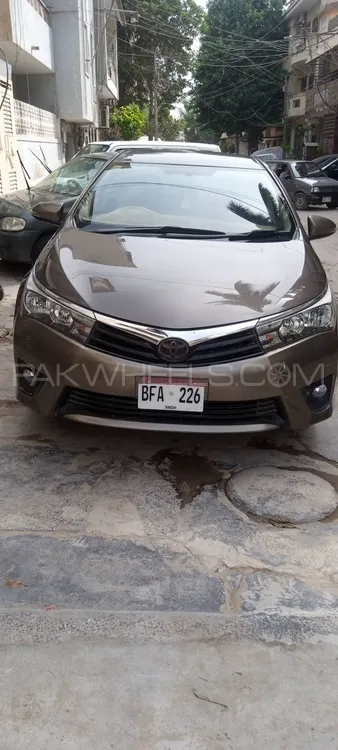 Toyota Corolla 2016 for Sale in Karachi Image-1