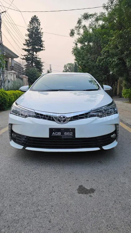 Toyota Corolla 2017 for Sale in Haripur Image-1
