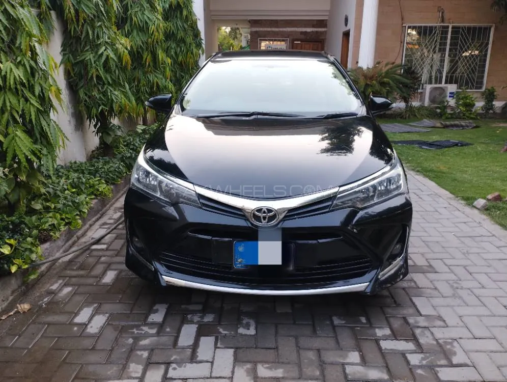 Toyota Corolla 2021 for Sale in Lahore Image-1