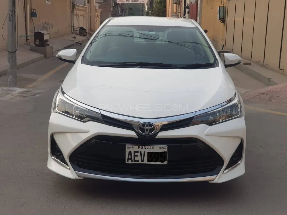Toyota Corolla 2021 for Sale in Faisalabad Image-1