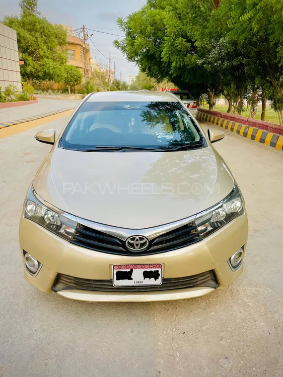 Toyota Corolla 2016 for Sale in Karachi Image-1