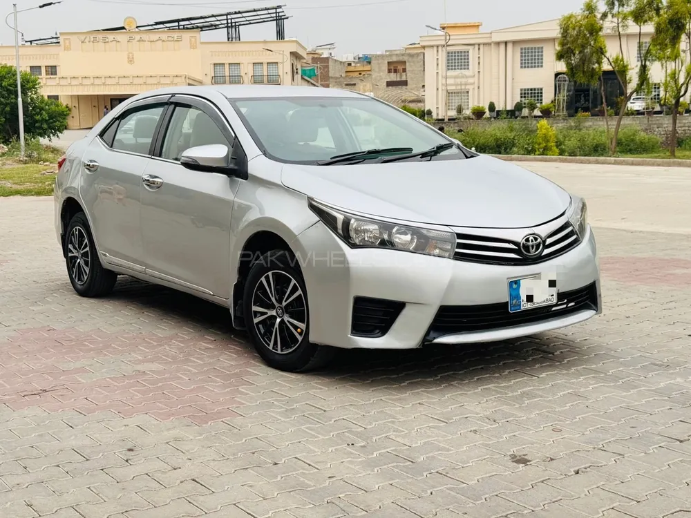 Toyota Corolla 2016 for Sale in Islamabad Image-1