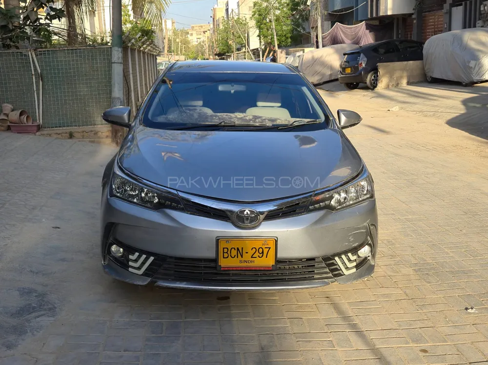 Toyota Corolla 2014 for Sale in Karachi Image-1