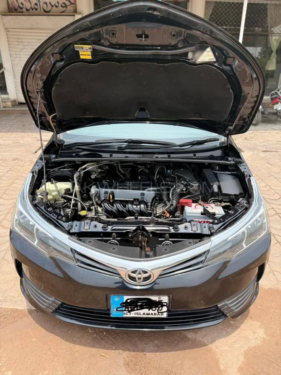 Toyota Corolla 2017 for Sale in Mandi bahauddin Image-1