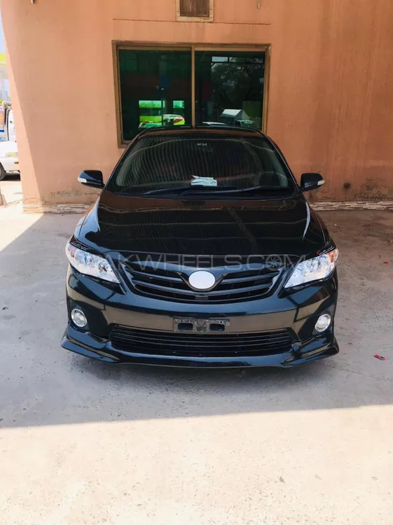 Toyota Corolla 2012 for Sale in Kohat Image-1