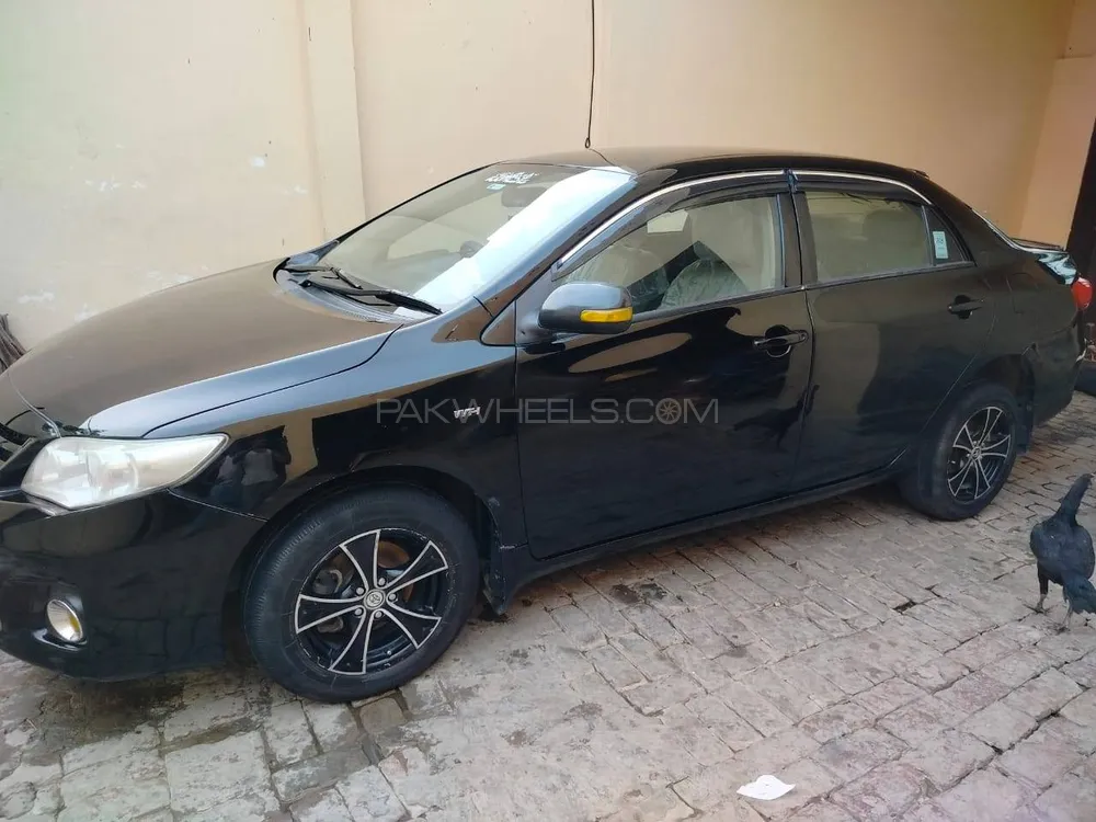 Toyota Corolla 2014 for Sale in Narowal Image-1