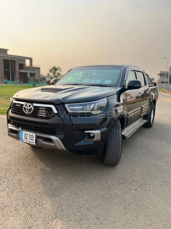 Toyota Hilux 2009 for Sale in Lahore Image-1
