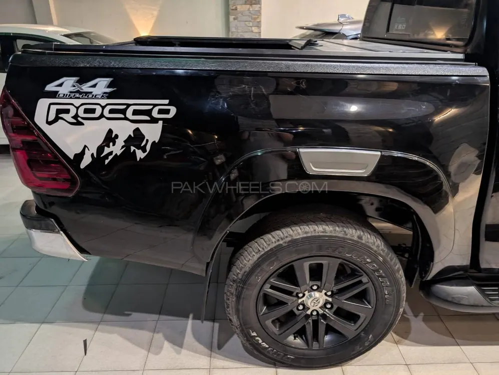 Toyota Hilux 2018 for Sale in Lahore Image-1