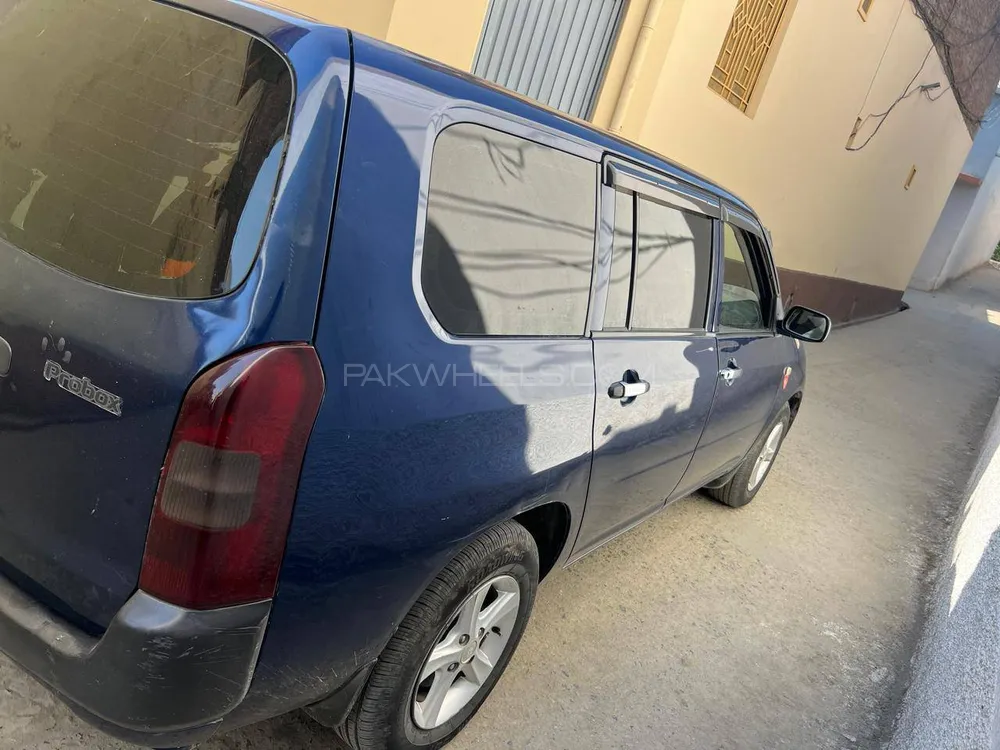 Toyota Probox 2006 for Sale in Topi Image-1