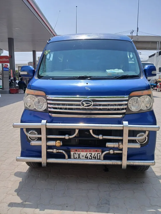 Daihatsu Atrai Wagon 2012 for Sale in Multan Image-1
