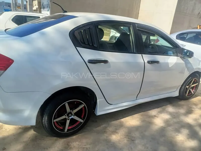 Honda City 2013 for Sale in Lahore Image-1