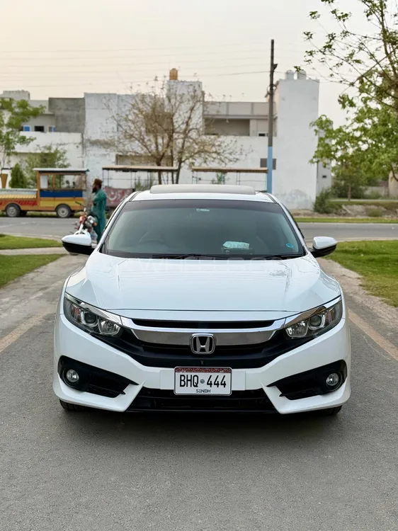 Honda Civic 2017 for Sale in Sadiqabad Image-1