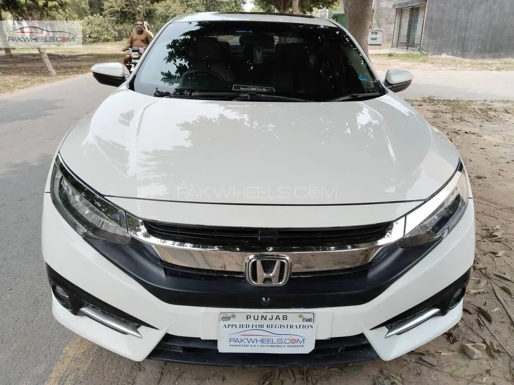 Honda Civic 2020 for Sale in Lahore Image-1