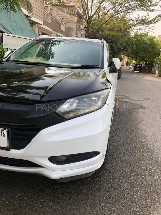 Honda Vezel 2013 for Sale in Lahore Image-1