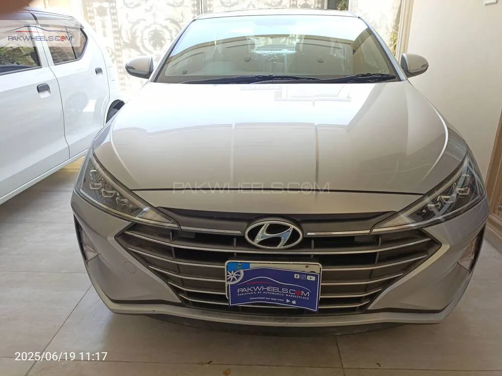 Hyundai Elantra 2021 for Sale in Multan Image-1