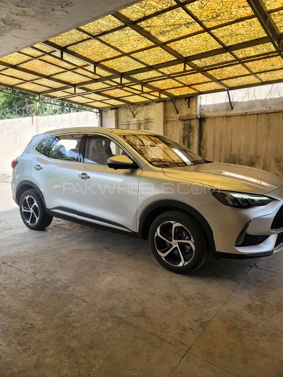 MG HS 2025 for Sale in Peshawar Image-1
