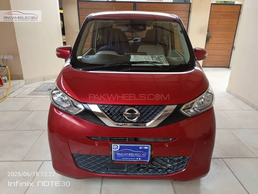 نسان ڈیز 2020 for Sale in کراچی Image-1