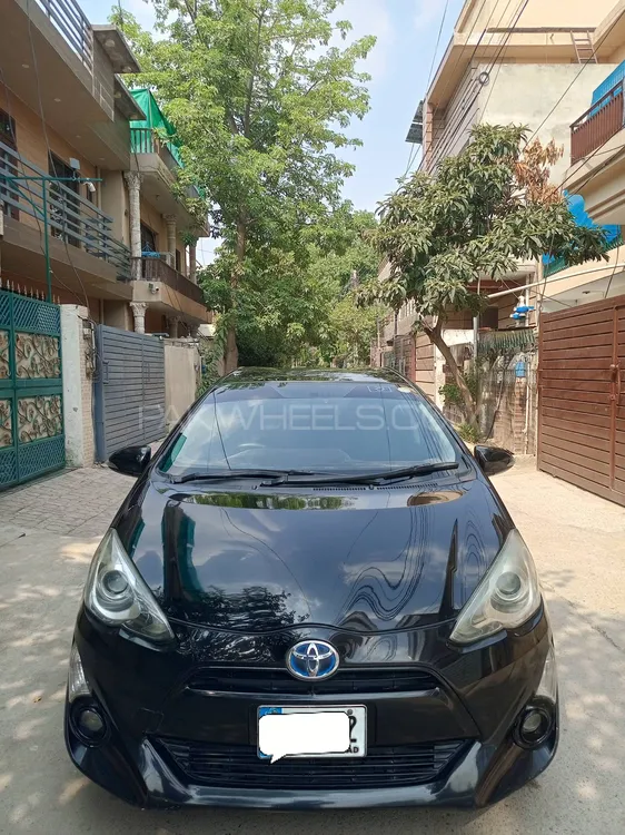Toyota Aqua 2015 for Sale in Islamabad Image-1