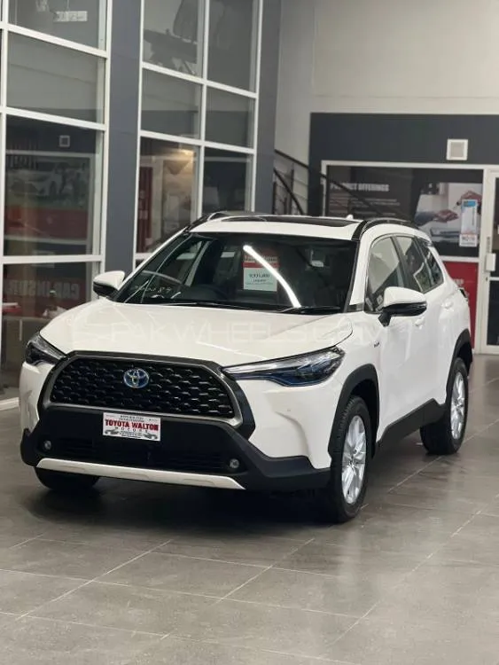 Toyota Corolla Cross 2025 for Sale in Lahore Image-1