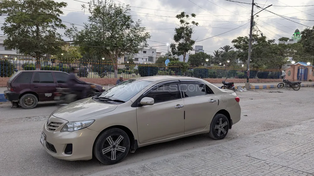 Toyota Corolla 2011 for Sale in Karachi Image-1