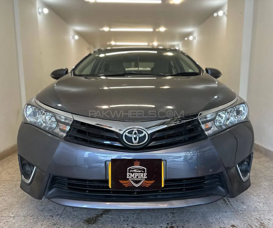 Toyota Corolla 2017 for Sale in Karachi Image-1
