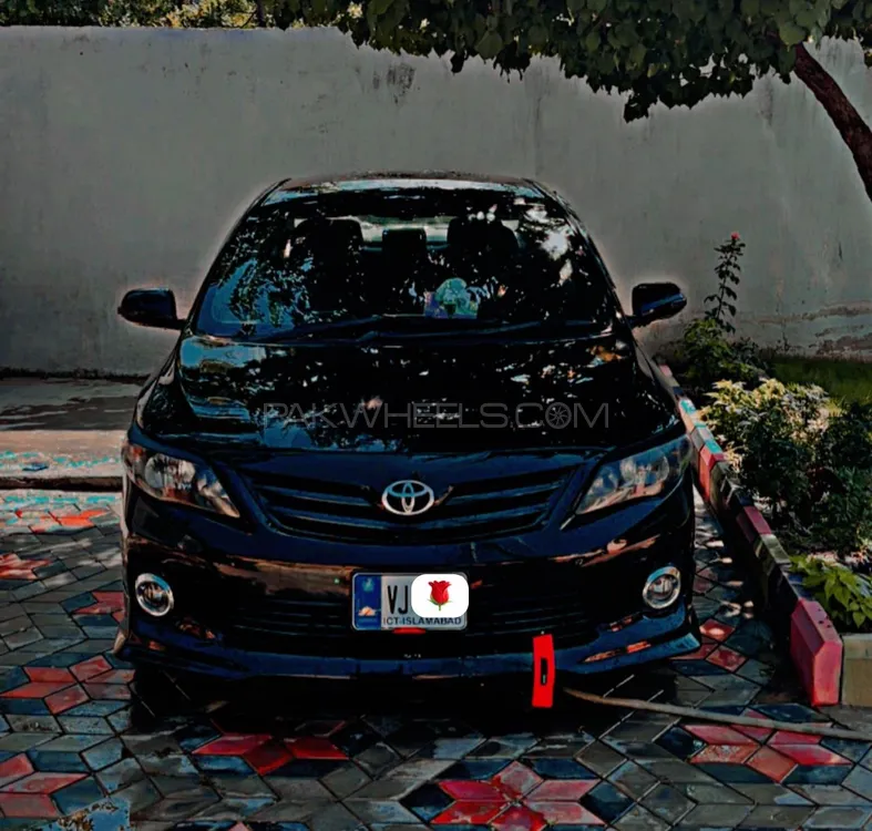 Toyota Corolla 2012 for Sale in Islamabad Image-1
