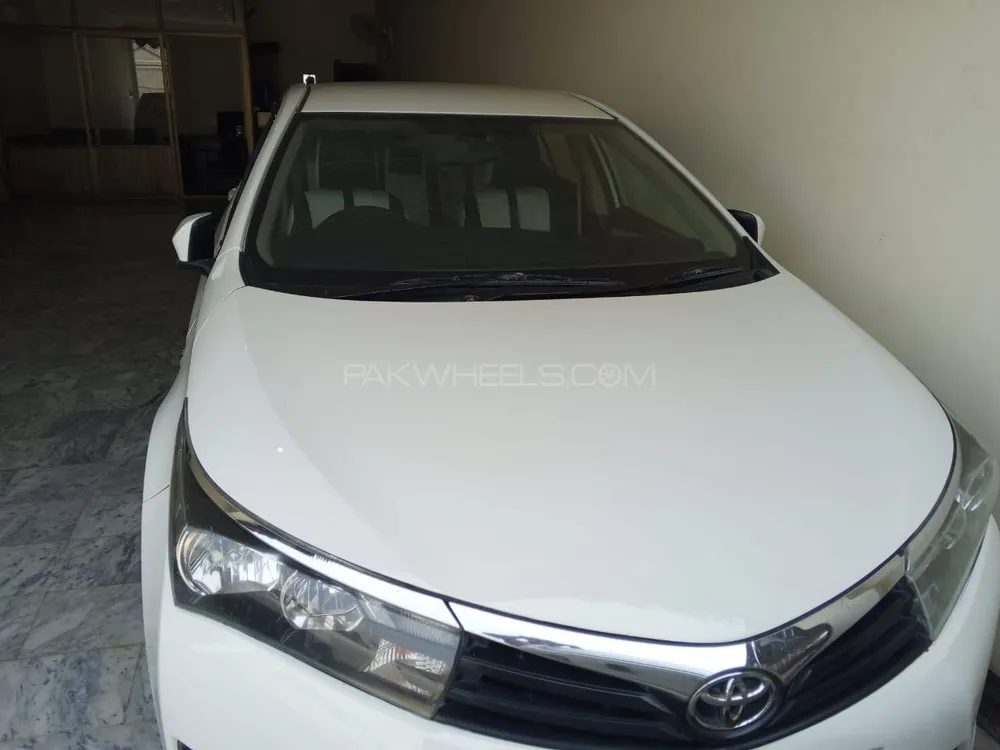 Toyota Corolla 2016 for Sale in Multan Image-1