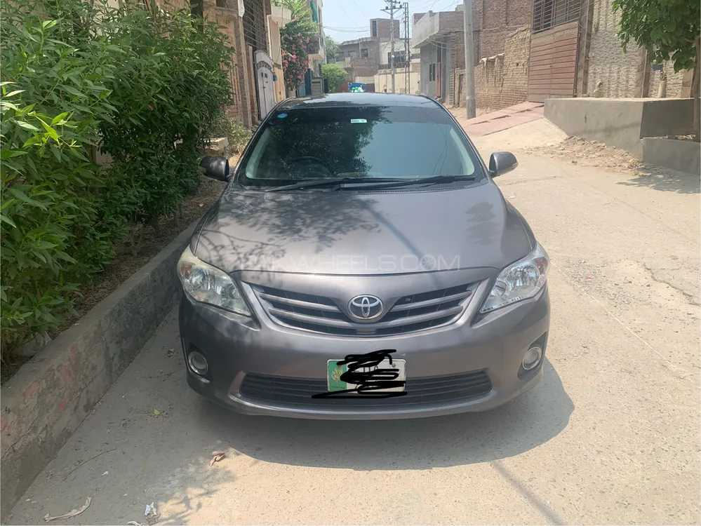 Toyota Corolla 2012 for Sale in Faisalabad Image-1