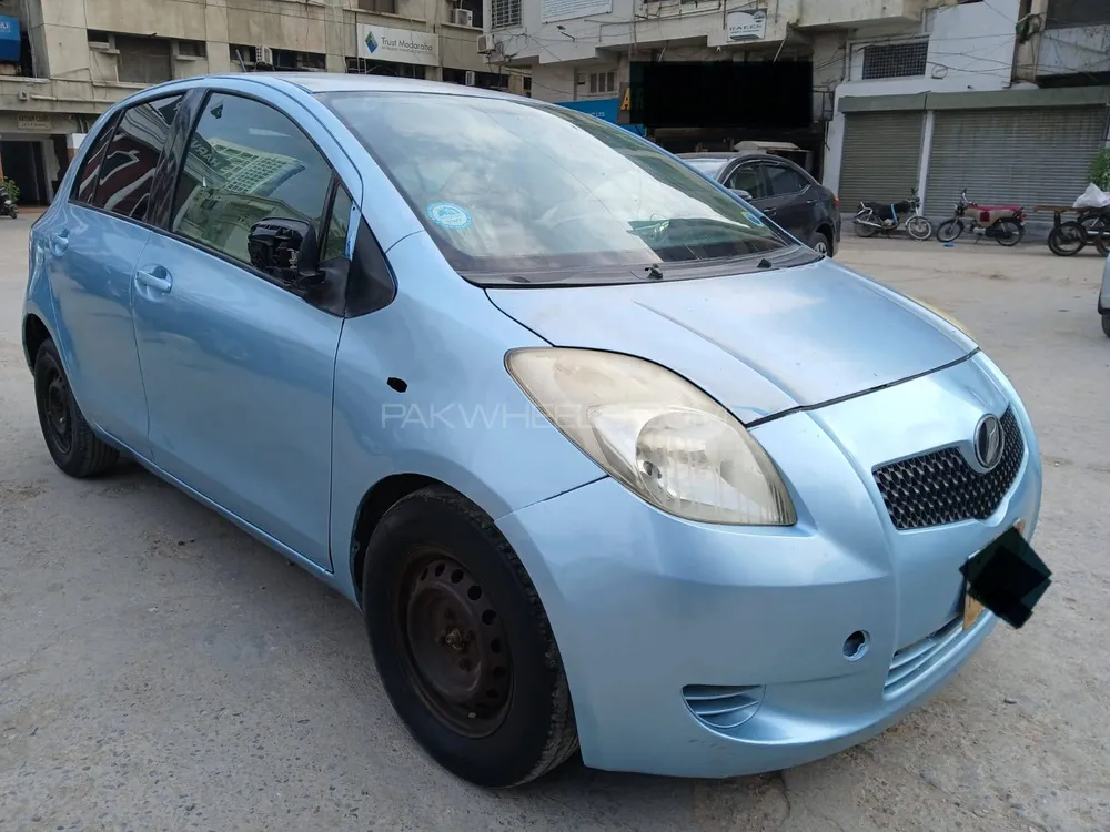 Toyota Vitz 2006 for Sale in Karachi Image-1